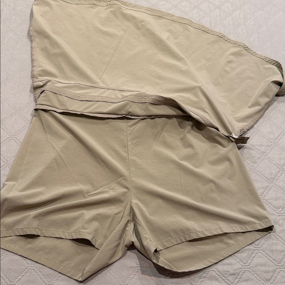 Athleta Tan Tennis Skort. - Picture 7 of 12